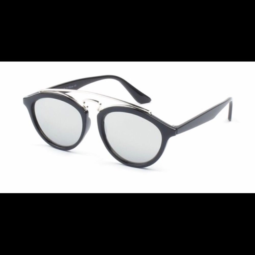 Mirrored Circular Sunglasses - Unisex